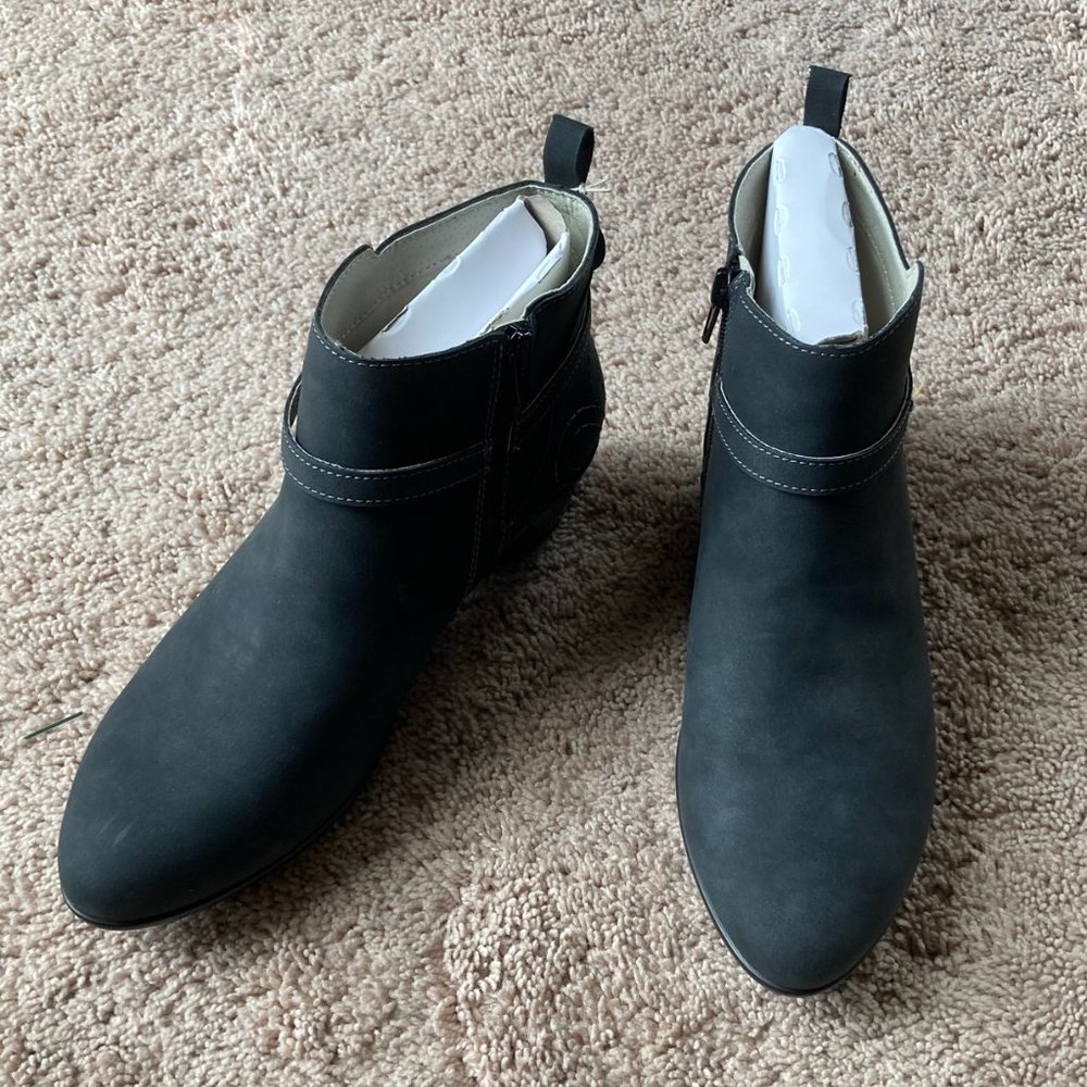 JBU by Jambu Nina Ankle Boot